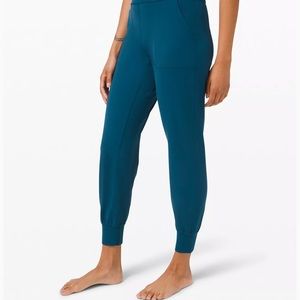 LULULEMON ALIGN JOGGERS